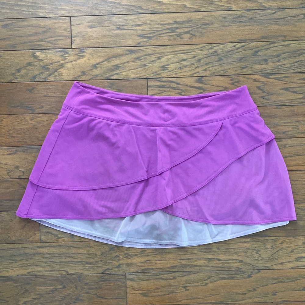 Title 9 skort, L, purple with grey mesh